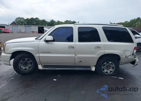 2003 Cadillac Escalade Standard z USA, uszkodzony, nr VIN 1GYEC63TX3R195539